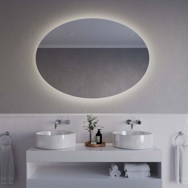 Ovaler Spiegel mit LED-Beleuchtung A32